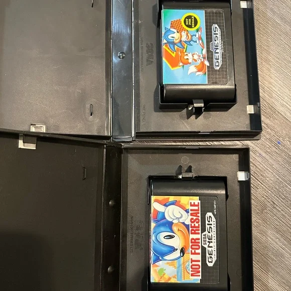 Sega Genesis Model 2 MK-1631 Black Console Bundle With Cables and 4 Games. - Picture 9 of 10